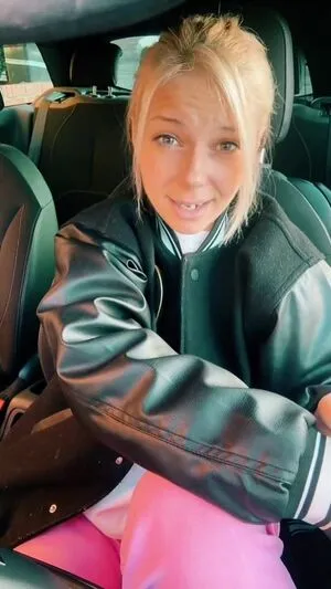 Smileydani158 OnlyFans Leaked Free Thumbnail Picture - #btj7JZC1Q2