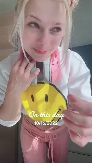 Smileydani158 OnlyFans Leaked Free Thumbnail Picture - #bxB4lVUtLJ