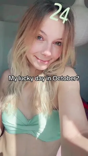 Smileydani158 OnlyFans Leaked Free Thumbnail Picture - #cEimMAVrKk