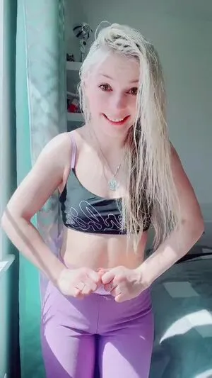 Smileydani158 OnlyFans Leaked Free Thumbnail Picture - #cgx7bri2Lo