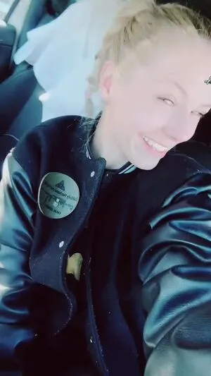 Smileydani158 OnlyFans Leaked Free Thumbnail Picture - #cm5GUjj0A1