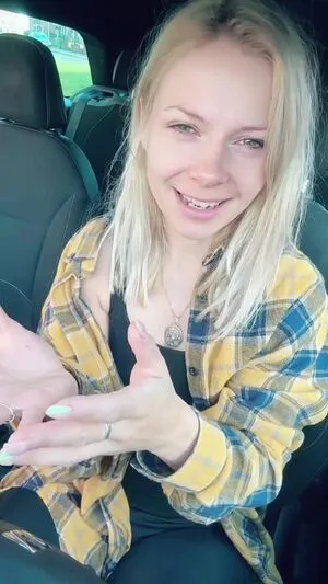 Smileydani158 OnlyFans Leaked Free Thumbnail Picture - #cuH8E429H3