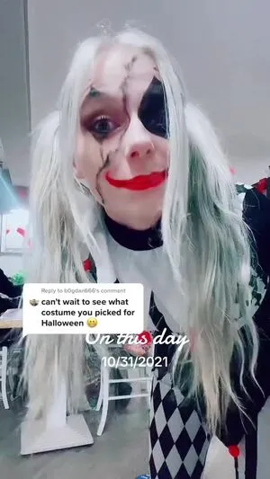 Smileydani158 OnlyFans Leaked Free Thumbnail Picture - #eYXQYXDm7S