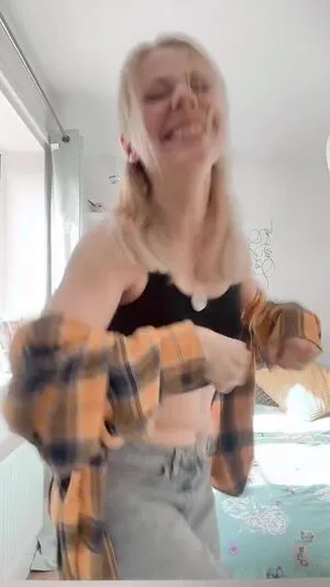 Smileydani158 OnlyFans Leaked Free Thumbnail Picture - #fJsjbpGUPA