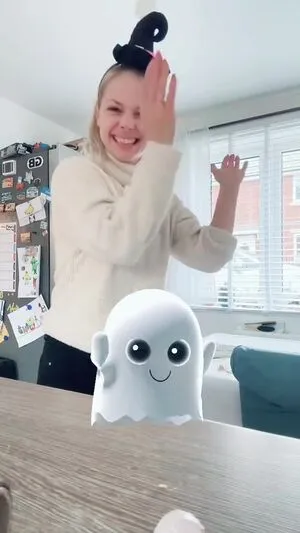 Smileydani158 OnlyFans Leaked Free Thumbnail Picture - #fnSPGAhy2M