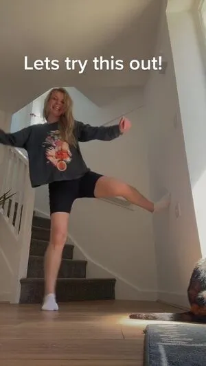 Smileydani158 OnlyFans Leaked Free Thumbnail Picture - #fnmc9Zshfg