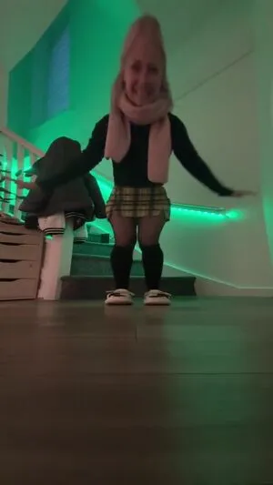 Smileydani158 OnlyFans Leaked Free Thumbnail Picture - #g9k90TThSz