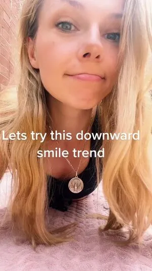 Smileydani158 OnlyFans Leaked Free Thumbnail Picture - #gAMKQlpz45