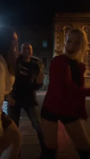 Smileydani158 OnlyFans Leaked Free Thumbnail Picture - #h1tdIppTfk