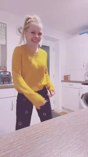 Smileydani158 OnlyFans Leaked Free Thumbnail Picture - #hJ4GWhiRNS