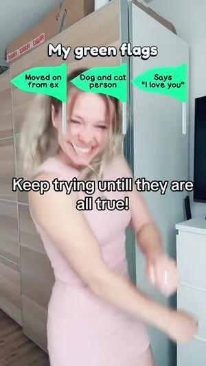 Smileydani158 OnlyFans Leaked Free Thumbnail Picture - #i8PbW6GXtd