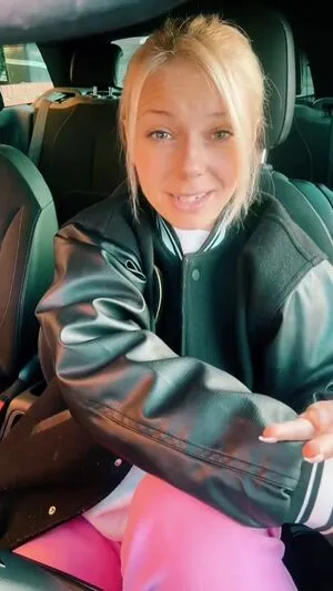 Smileydani158 OnlyFans Leaked Free Thumbnail Picture - #it1M6ld76p