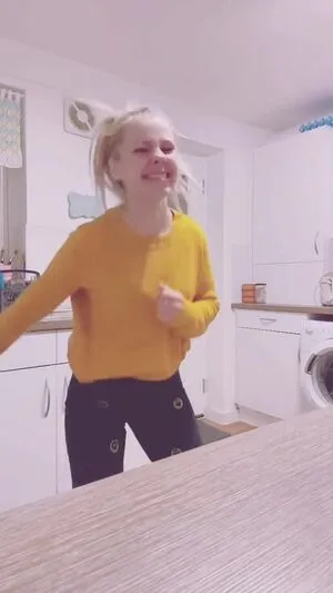 Smileydani158 OnlyFans Leaked Free Thumbnail Picture - #j2nwgKFhw9