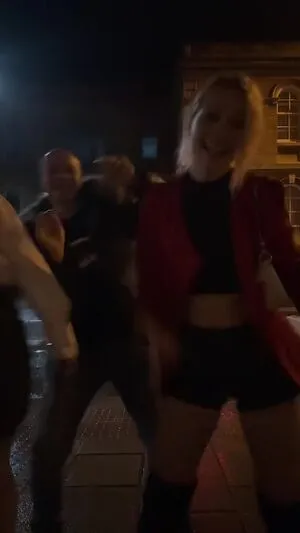 Smileydani158 OnlyFans Leaked Free Thumbnail Picture - #k2wfnv5nz4