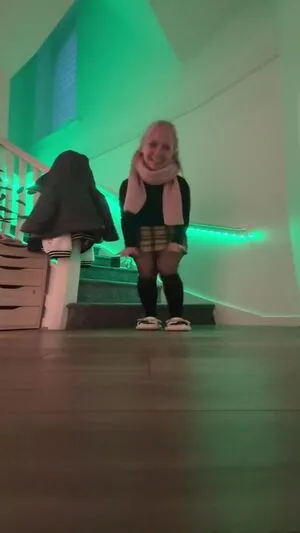 Smileydani158 OnlyFans Leaked Free Thumbnail Picture - #kvOIPMKGHA