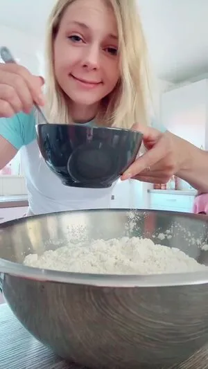 Smileydani158 OnlyFans Leaked Free Thumbnail Picture - #mS0cqycFL3