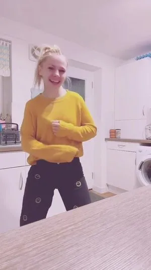 Smileydani158 OnlyFans Leaked Free Thumbnail Picture - #nMPy0mEGVt