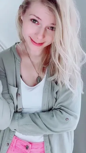 Smileydani158 OnlyFans Leaked Free Thumbnail Picture - #nVAHKAdtBb