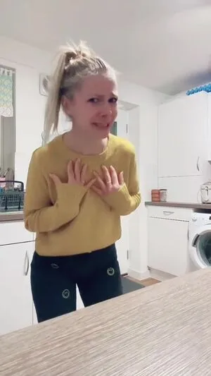 Smileydani158 OnlyFans Leaked Free Thumbnail Picture - #nsoLEgUoDn