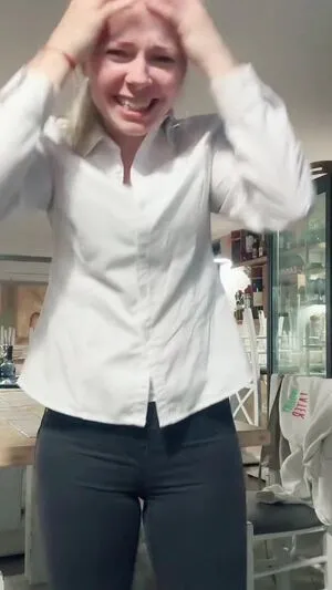 Smileydani158 OnlyFans Leaked Free Thumbnail Picture - #os93i7Pkk7