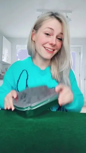 Smileydani158 OnlyFans Leaked Free Thumbnail Picture - #ov7PztajwY