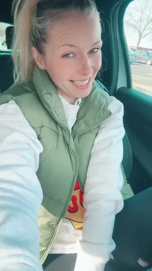 Smileydani158 OnlyFans Leaked Free Thumbnail Picture - #p6CYwd6AWD