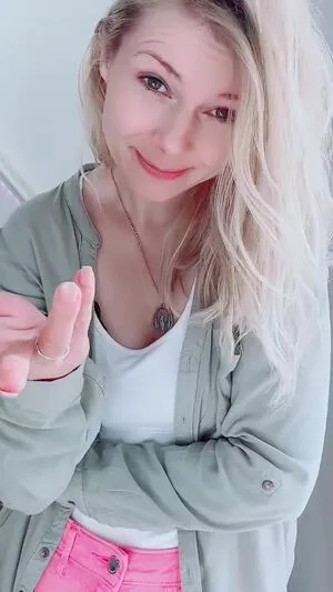 Smileydani158 OnlyFans Leaked Free Thumbnail Picture - #pg3piJD2L7