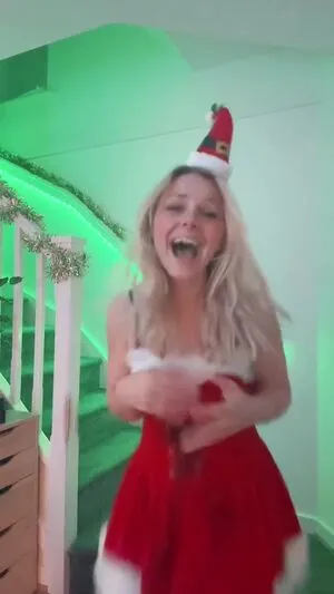 Smileydani158 OnlyFans Leaked Free Thumbnail Picture - #pzyrc8zpNO