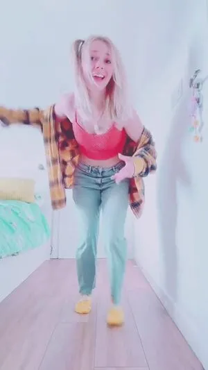 Smileydani158 OnlyFans Leaked Free Thumbnail Picture - #rHFeLrv2YE