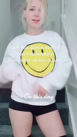 Smileydani158 OnlyFans Leaked Free Thumbnail Picture - #riwluEQ0fm