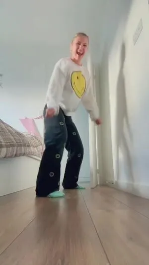 Smileydani158 OnlyFans Leaked Free Thumbnail Picture - #uPSNldINMc