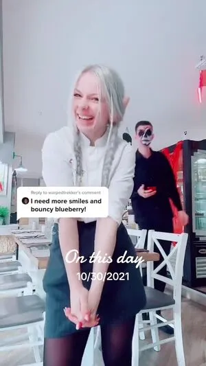 Smileydani158 OnlyFans Leaked Free Thumbnail Picture - #uxN8sLJQ5j