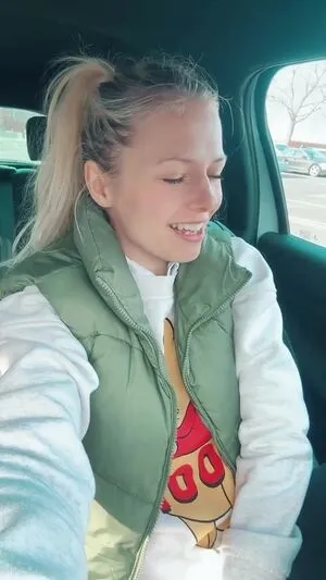 Smileydani158 OnlyFans Leaked Free Thumbnail Picture - #v0DebEtVIK