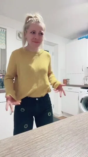 Smileydani158 OnlyFans Leaked Free Thumbnail Picture - #v7luyQWSNR