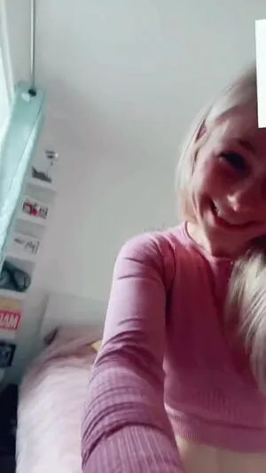 Smileydani158 OnlyFans Leaked Free Thumbnail Picture - #vFaCIQW8XY