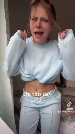 Smileydani158 OnlyFans Leaked Free Thumbnail Picture - #xRtgbwLcHZ