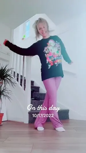 Smileydani158 OnlyFans Leaked Free Thumbnail Picture - #xyyfjoxqAW