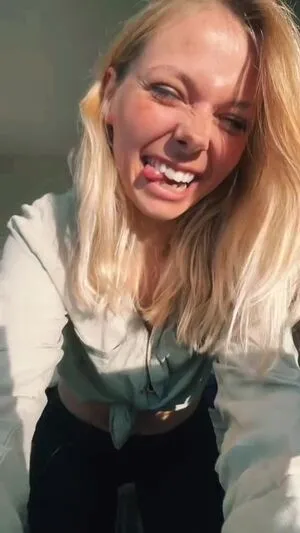 Smileydani158 OnlyFans Leaked Free Thumbnail Picture - #zBVrIqsQNK