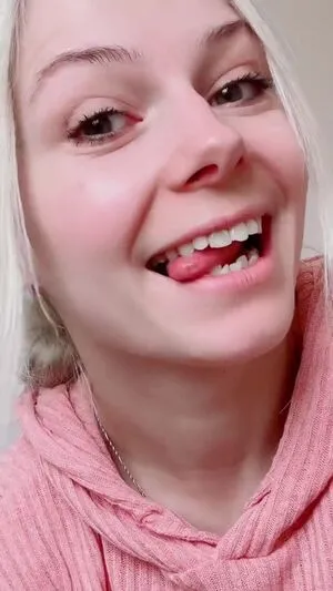 Smileydani158 OnlyFans Leaked Free Thumbnail Picture - #zVyHhuHJQ4