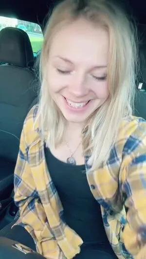 Smileydani158 OnlyFans Leaked Free Thumbnail Picture - #zd3JbYW5XC