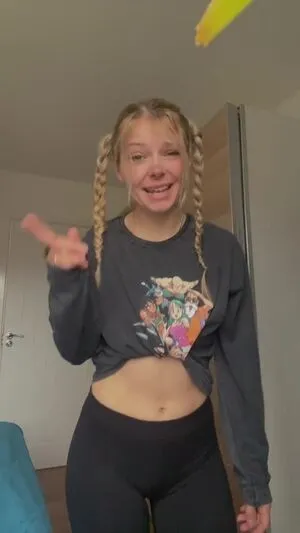 Smileydani158 OnlyFans Leaked Free Thumbnail Picture - #zreJr36jpf