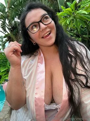 Smileyness OnlyFans Leaked Free Thumbnail Picture - #rTZopSZO29