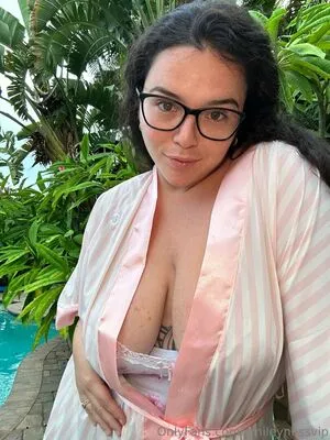 Smileyness OnlyFans Leaked Free Thumbnail Picture - #y2JjGABMsy