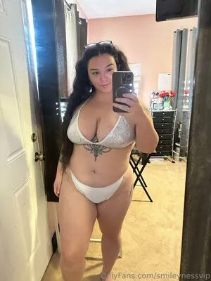 Smileynesss OnlyFans Leaked Free Thumbnail Picture - #NhhhdMJgbo