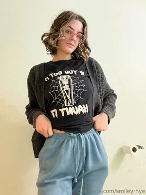 Smileyrhye OnlyFans Leaked Free Thumbnail Picture - #OTVYOAlss8
