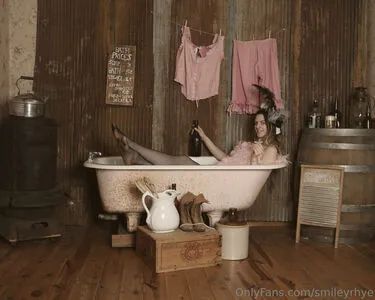 Smileyrhye OnlyFans Leaked Free Thumbnail Picture - #R9Zkdmnudt