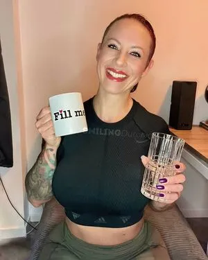Smiling Dutchie OnlyFans Leaked Free Thumbnail Picture - #dsp33RfJYf