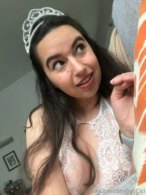 Smilingcici OnlyFans Leaked Free Thumbnail Picture - #mvPpyAfr42