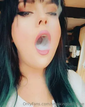 Smokingbellafree OnlyFans Leaked Free Thumbnail Picture - #mfScpKF0or