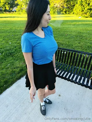 Smokingcutie OnlyFans Leaked Free Thumbnail Picture - #yxaPctgLbm